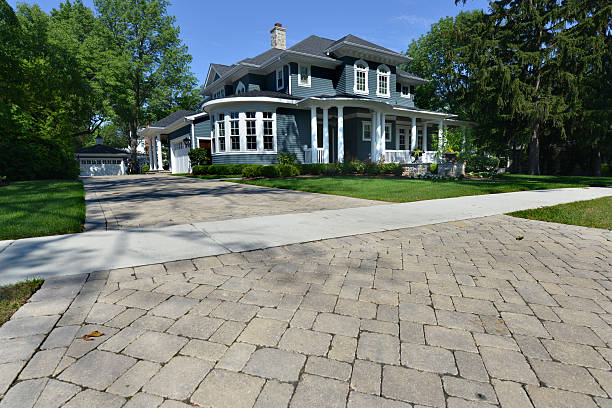 Best Driveway Pavers Near Me  in Leesburg, OH